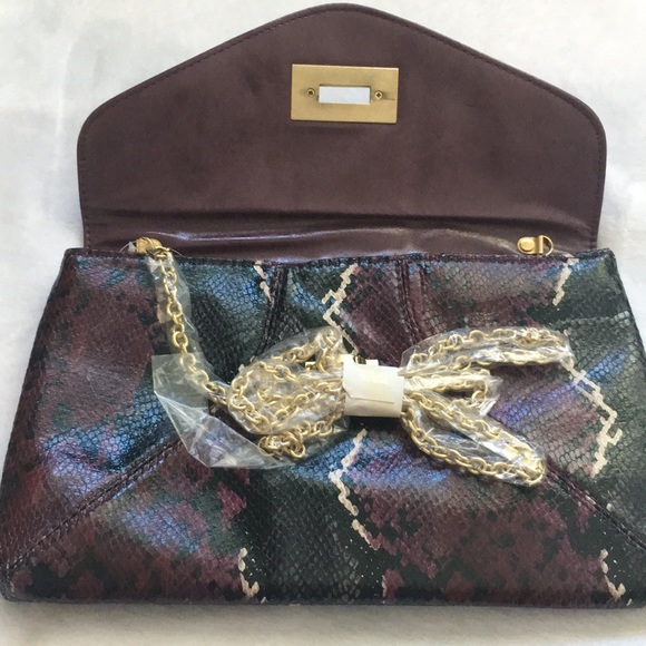 Clutch - Picture 3 of 5